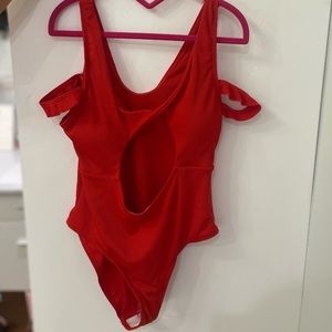 SHEIN Girls One-Piece Swimsuit